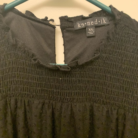 Black Dress - Picture 4 of 4